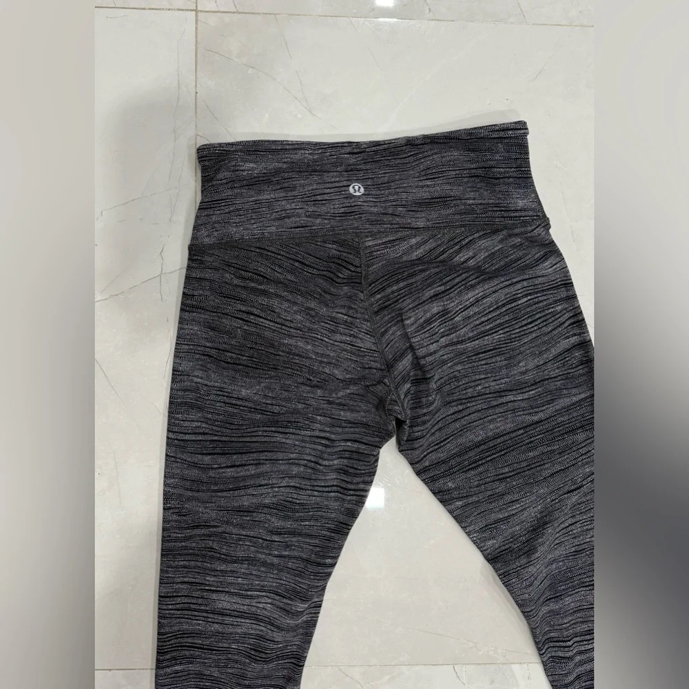 Color striped gray - Picture 3 of 5